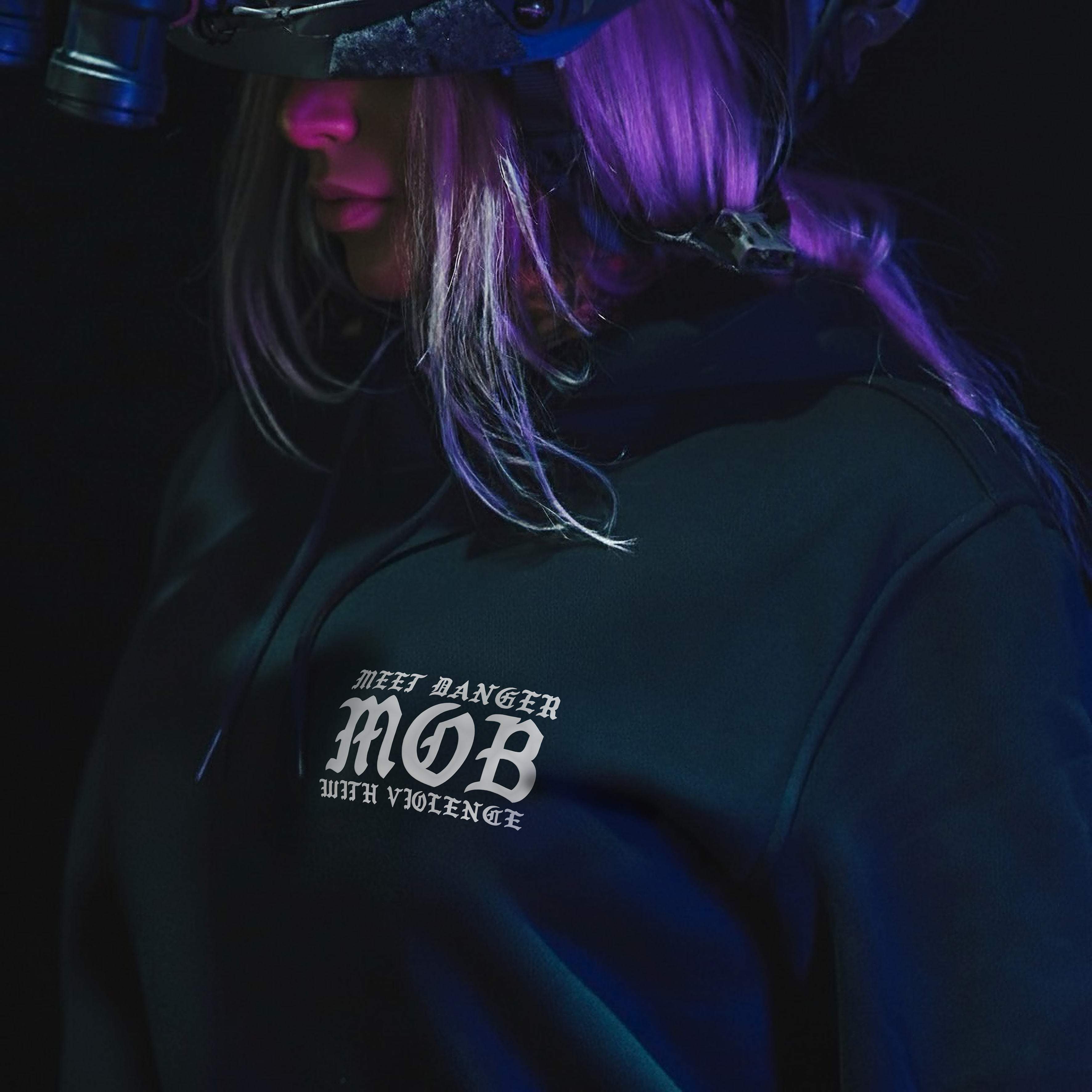 Футболка з принтом "Tactical Girl"