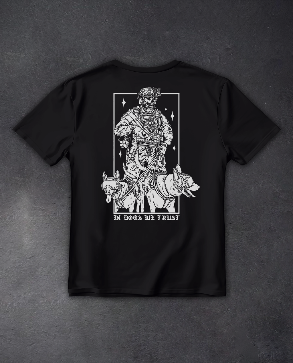 Футболка з принтом "In Dogs We Trust"